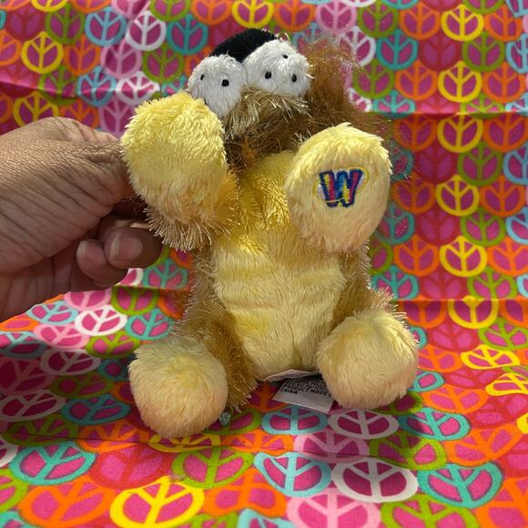 Webkinz LIL' KINZ Lion HS006 No Code Stuffed Plush Animal Pet - Picture 3 of 5